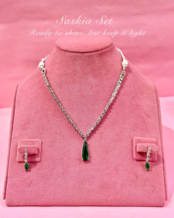 saskia set