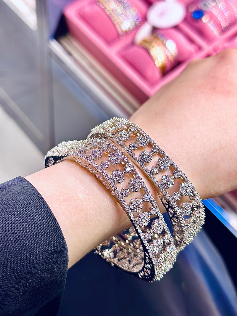 Margot Bangle's