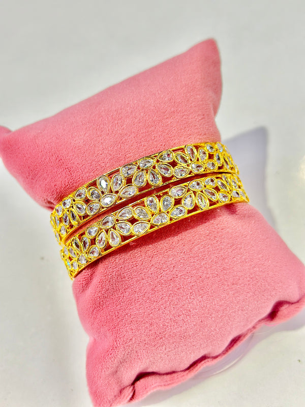 Thea Bangle's