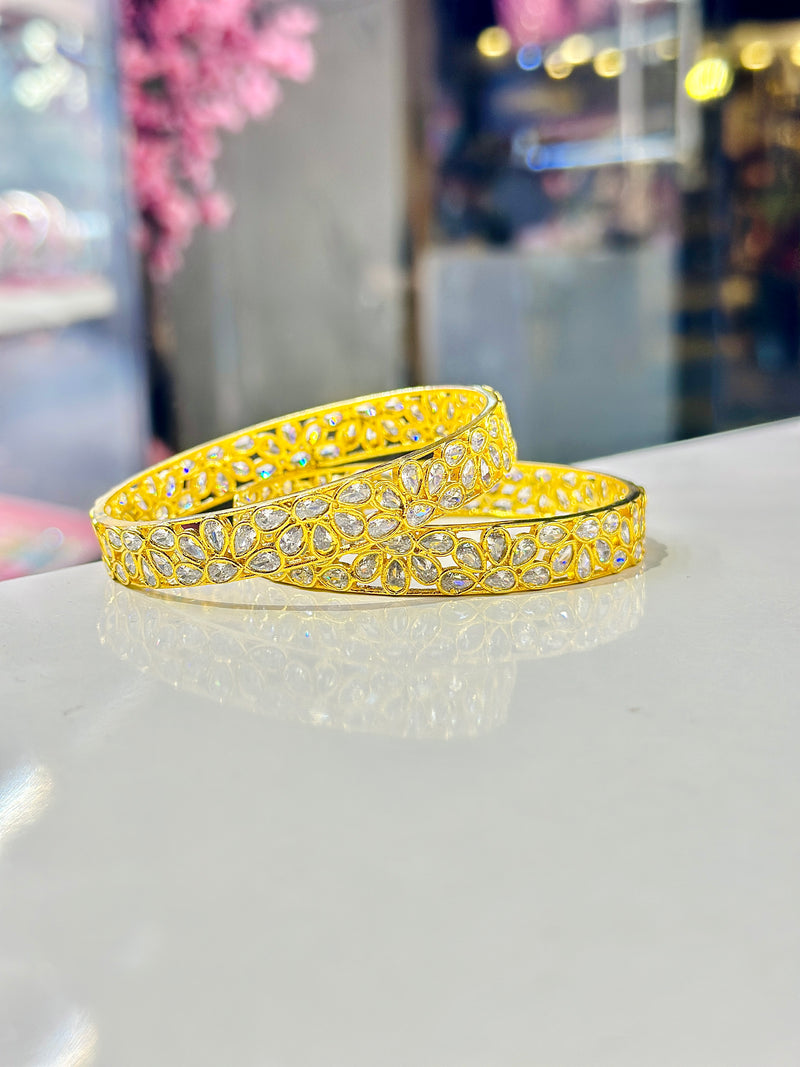 Thea Bangle's