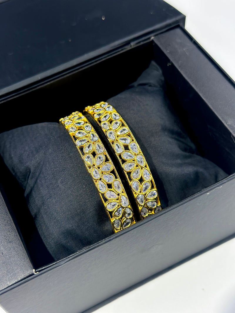 Thea Bangle's