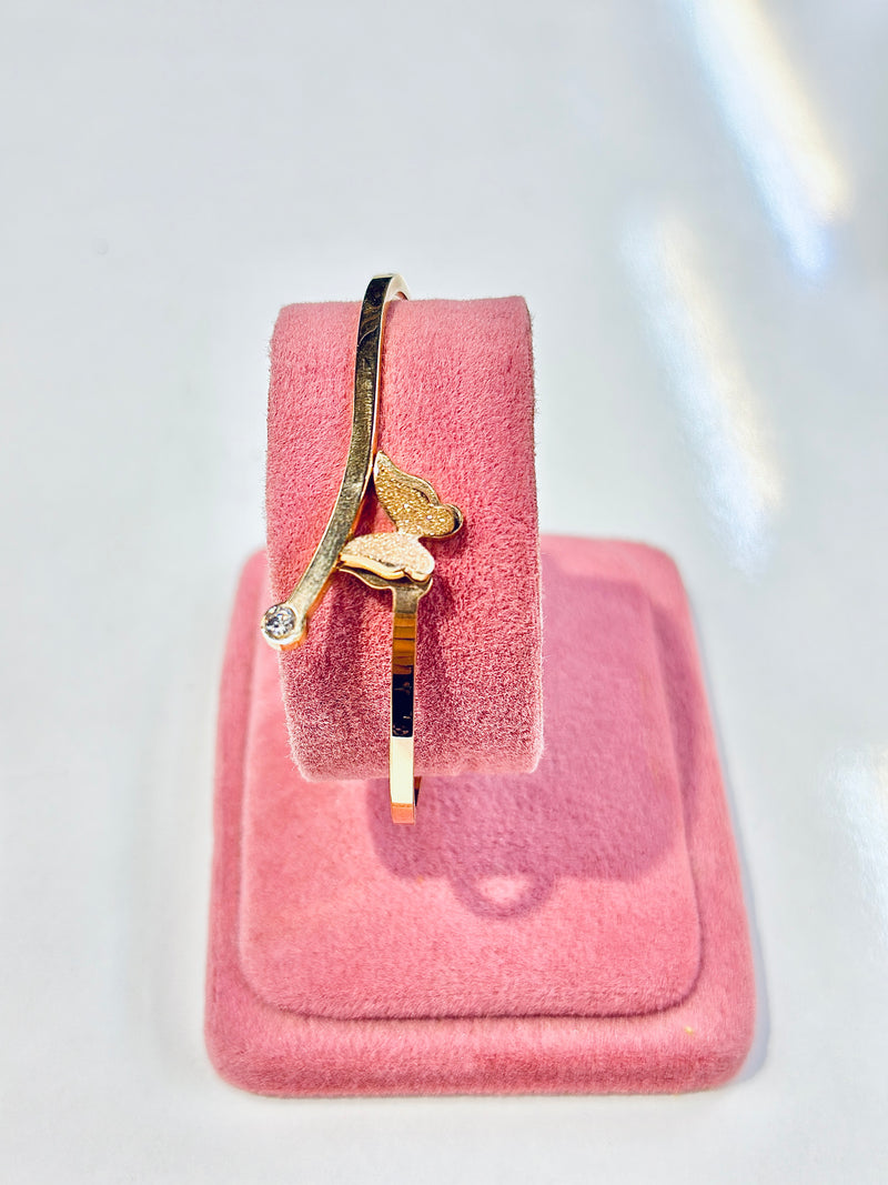 Butterfly Handcuff