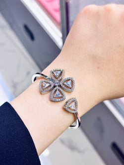 Valeria Designer Handcuff