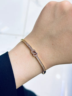 Melanie Handcuff