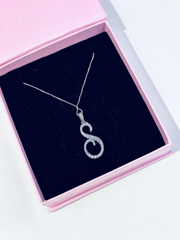 S alphabet pendant