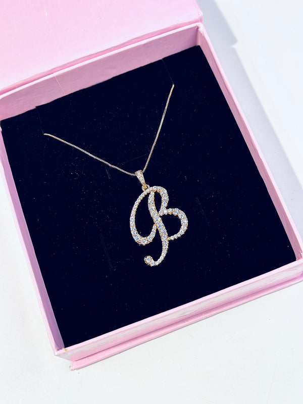 B alphabet pendant