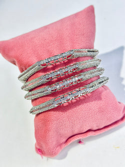 Miriam Churi Set