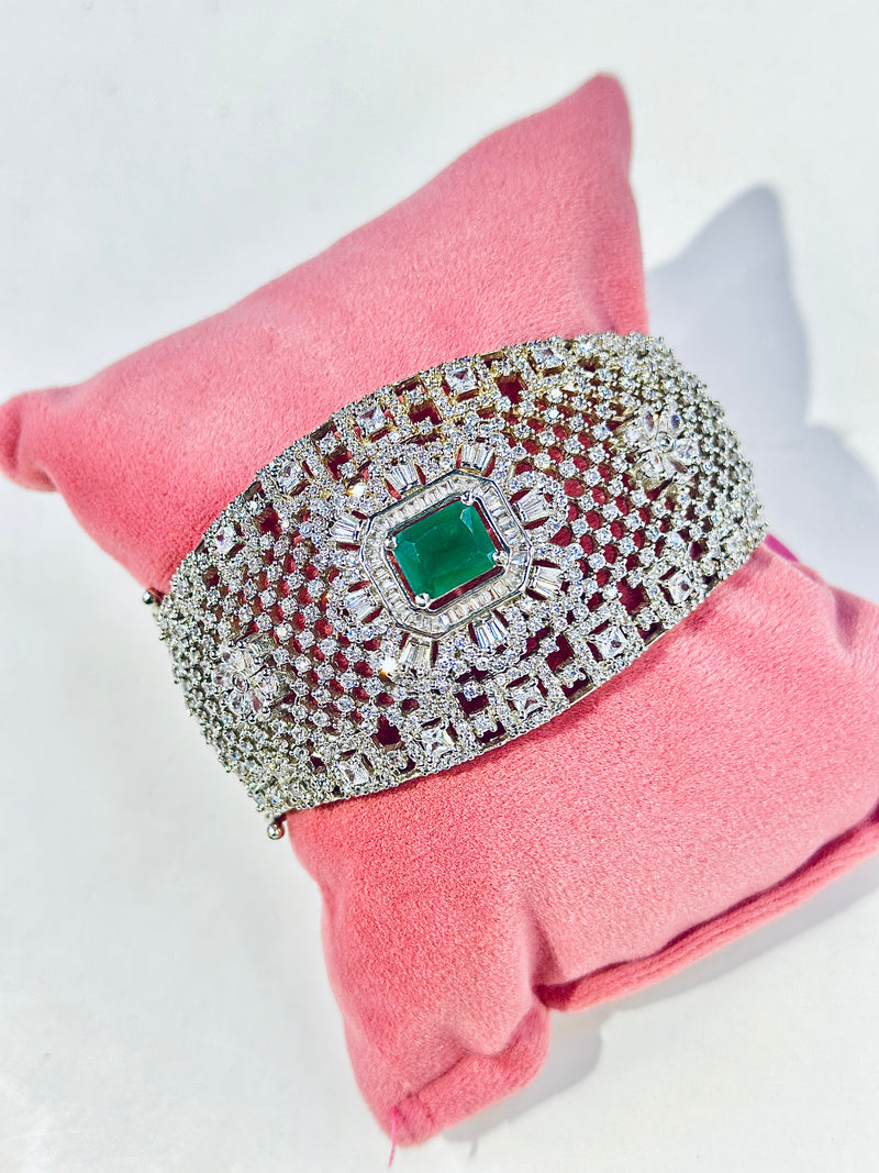 Tessa designer handcuff ( emerald )