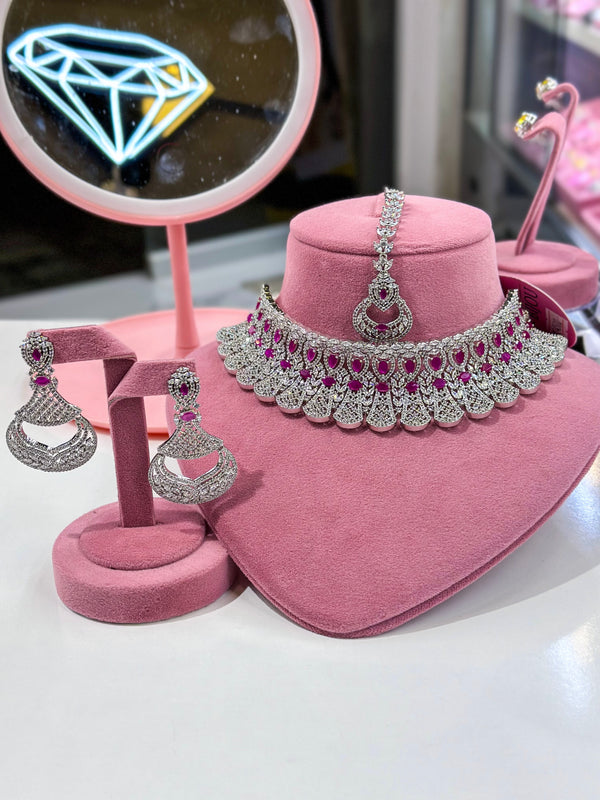 Laila Choker Set