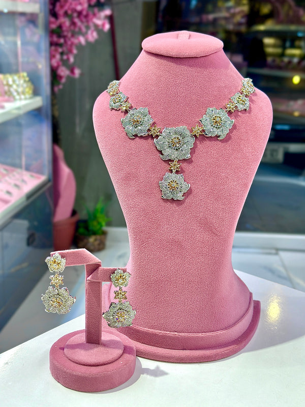 Mathilde Designer Set (Champagne )