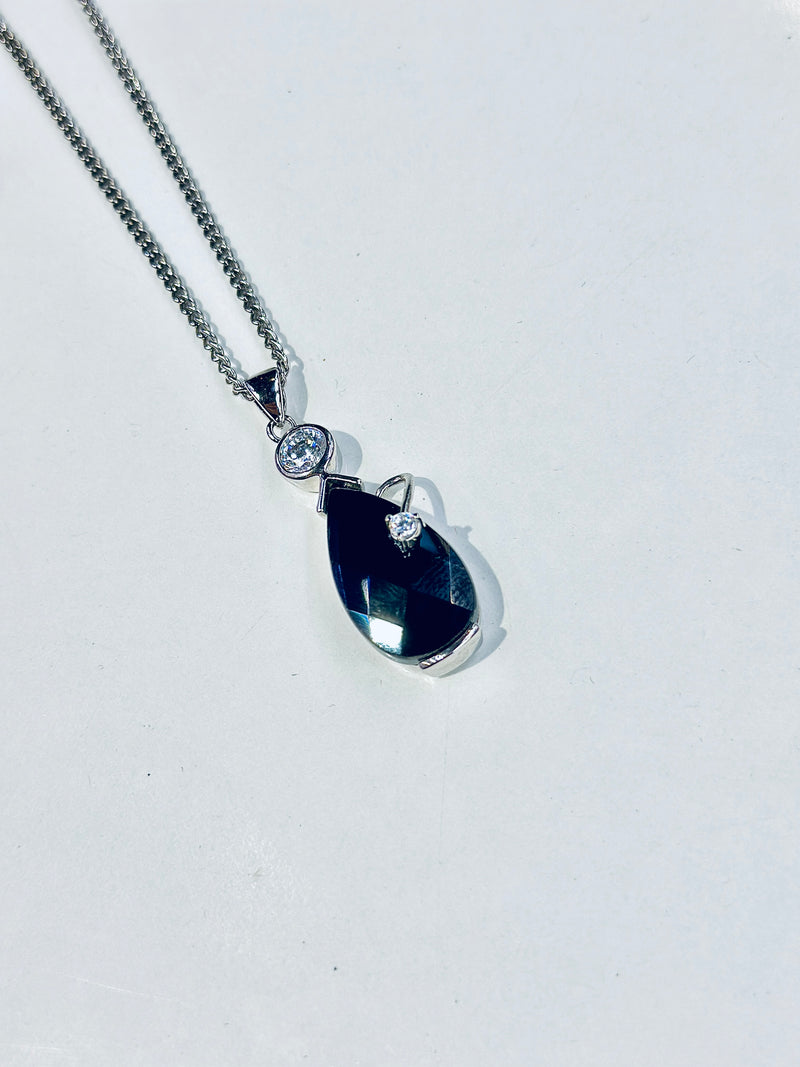 ophelia Pendant