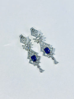 Alayah earrings ( sapphire )