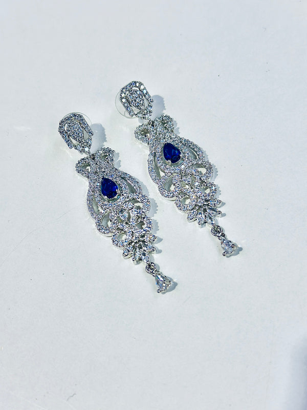 trinity earrings ( sapphire )