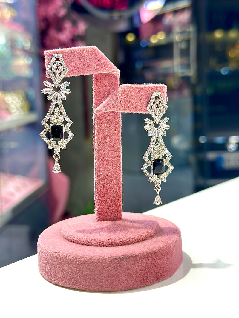 Alayah Earrings (black )