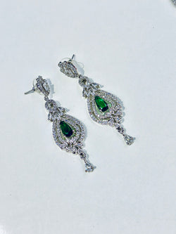 Demi earrings ( emerald )