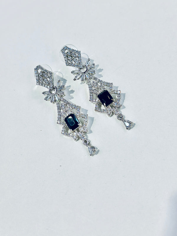 Alayah Earrings (black )