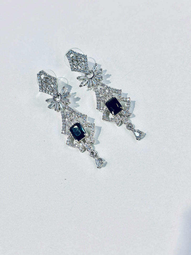 Alayah Earrings (black )