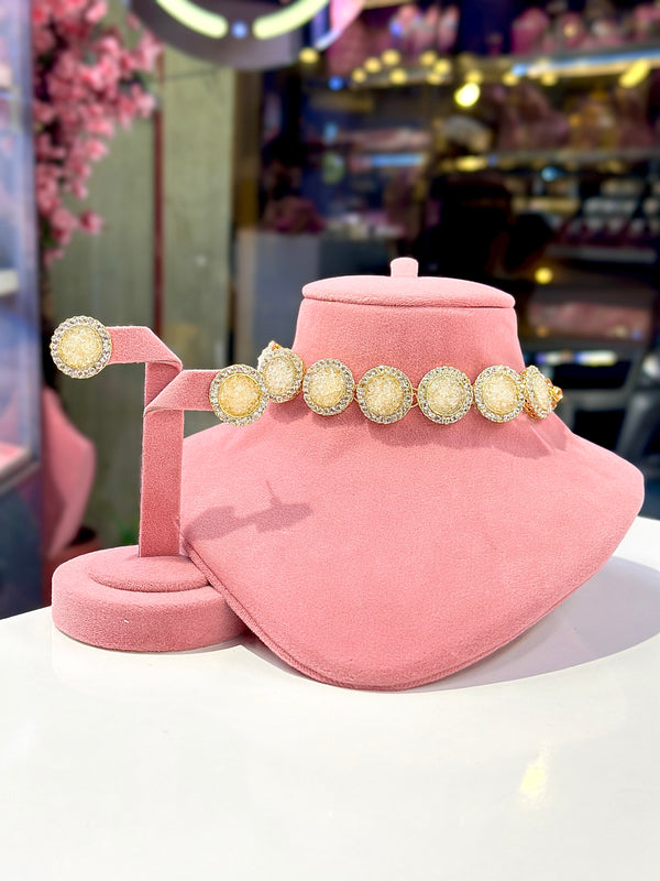 Sania Choker Set