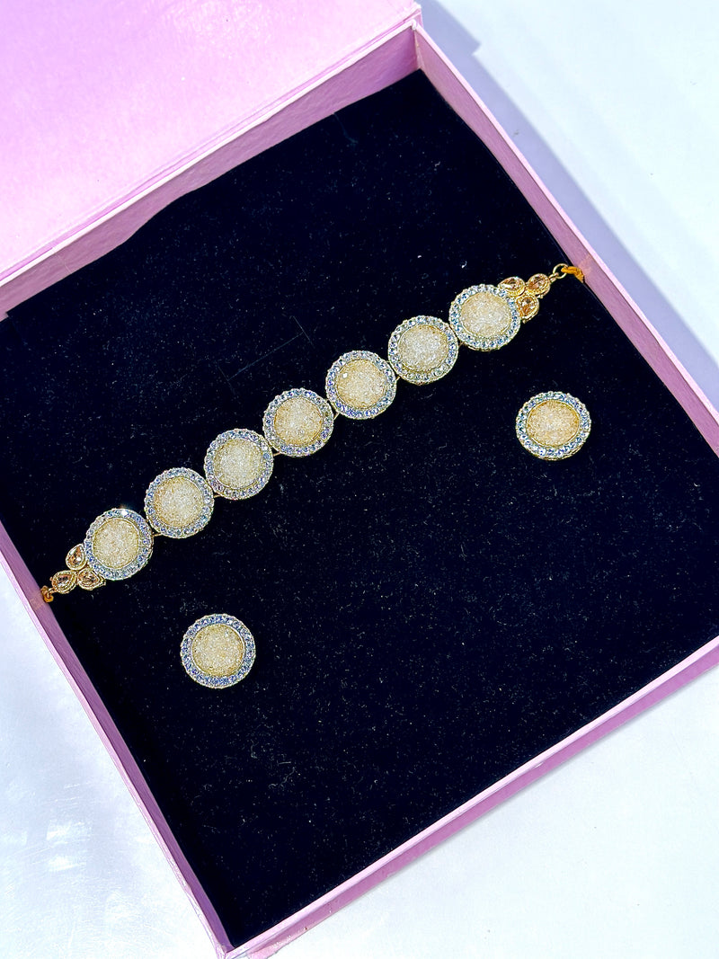Sania Choker Set