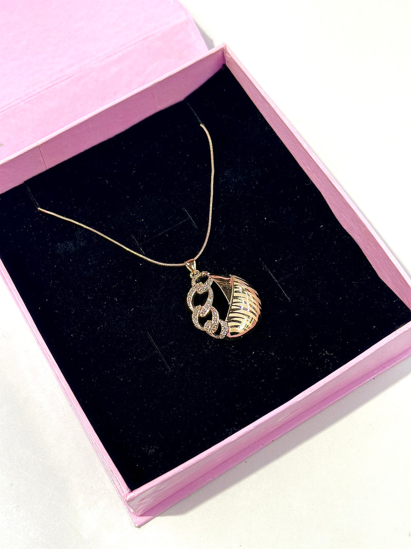 Sawyer Pendant