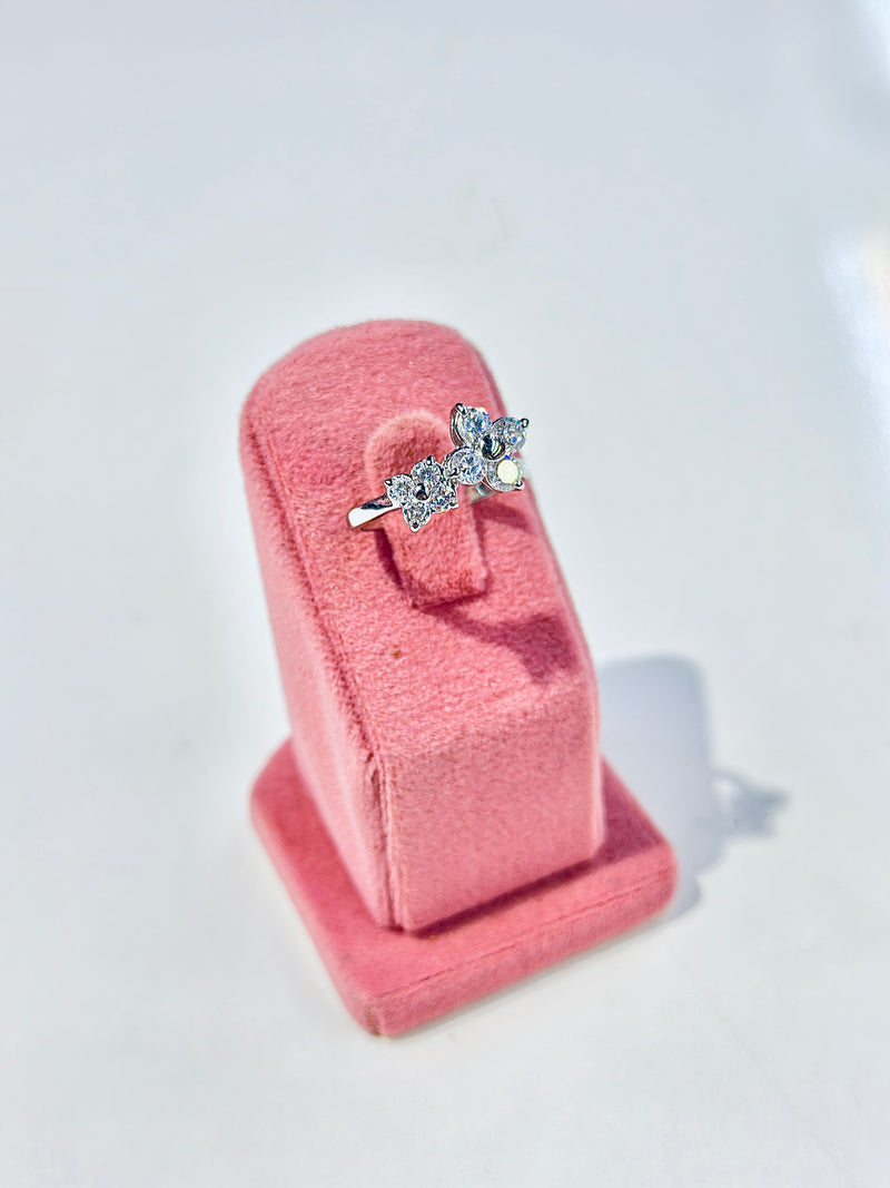 divine ring