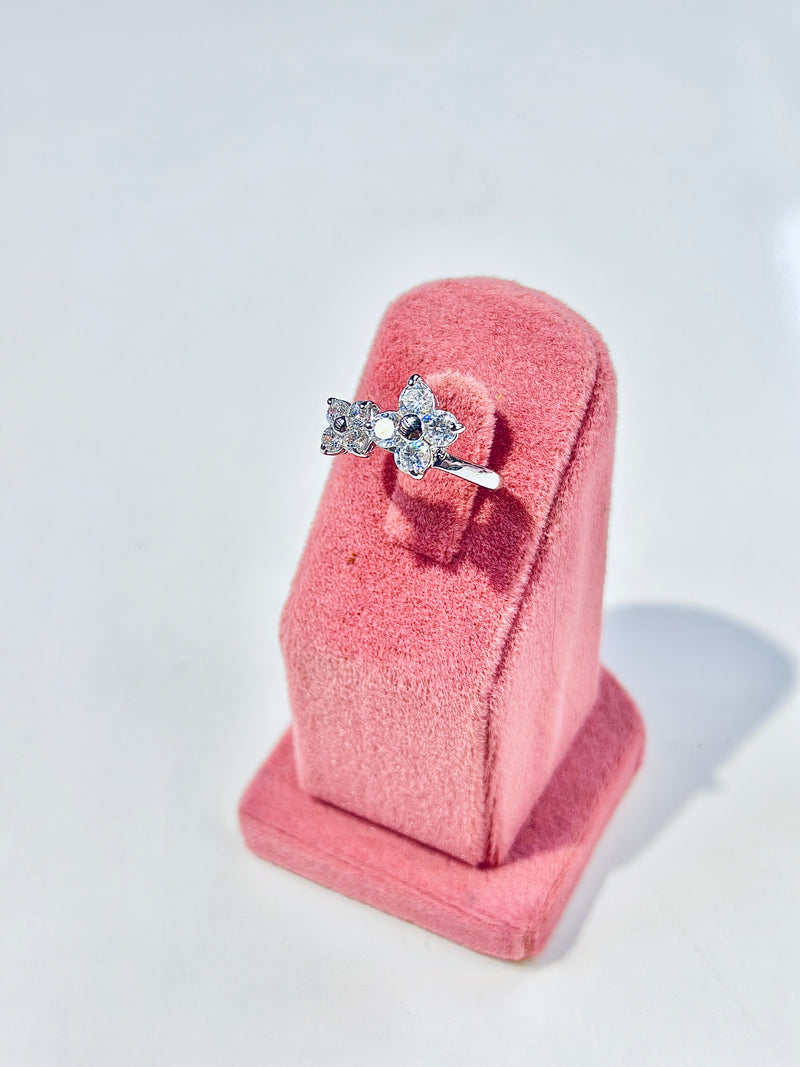 divine ring