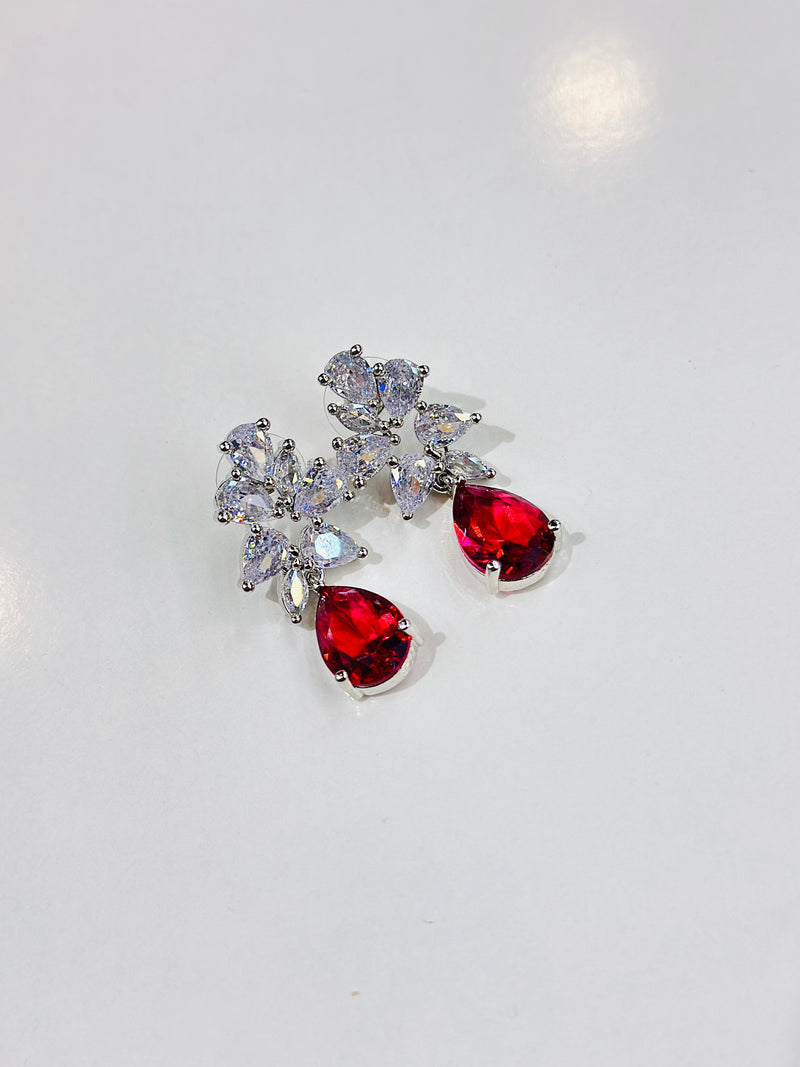 giselle earrings ( red )