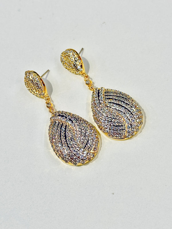 elle earrings