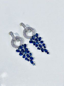 makenna earrings ( Sapphire )