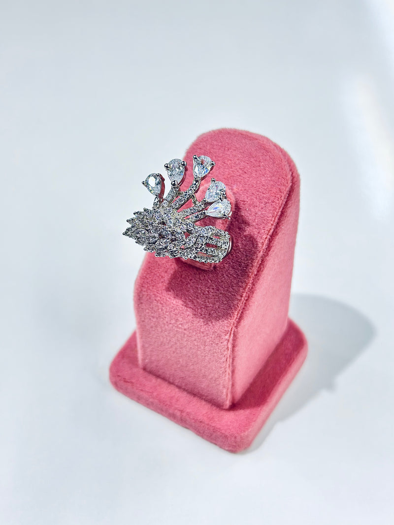 Lucy Ring