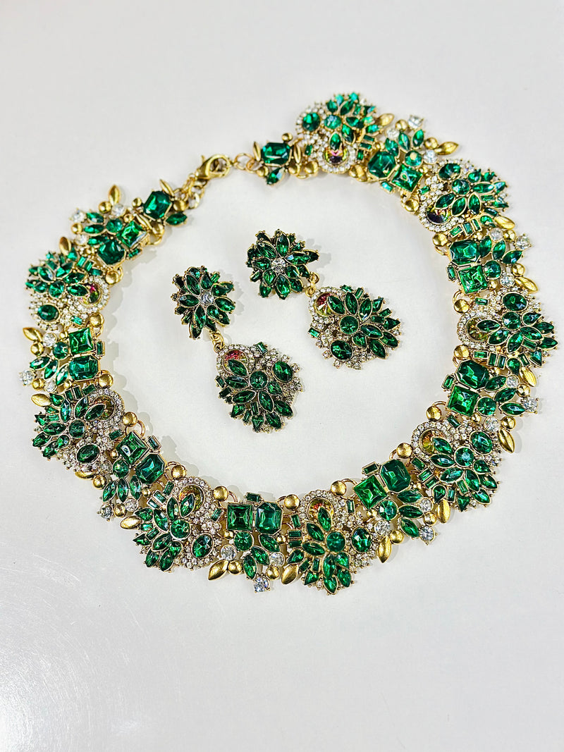 Amber choker set ( Green )