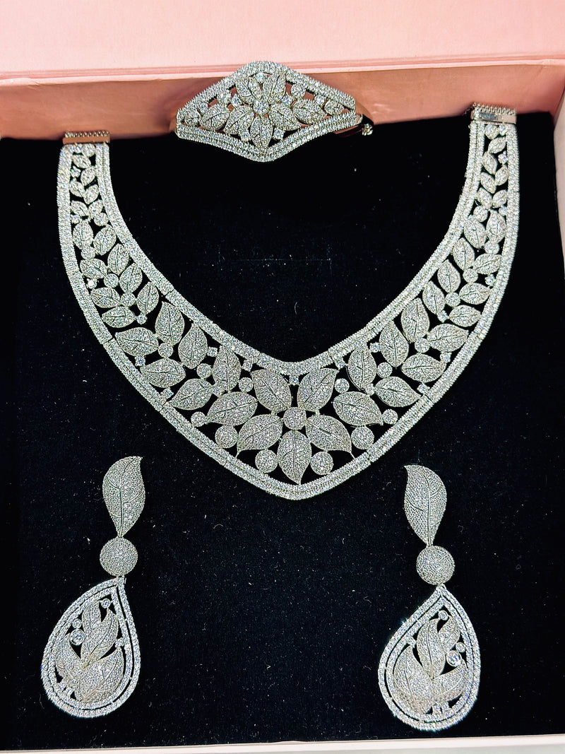 Evangeline Designer SET ( siLVER )