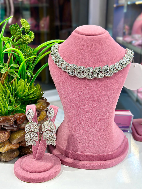 Kiara Designer Set