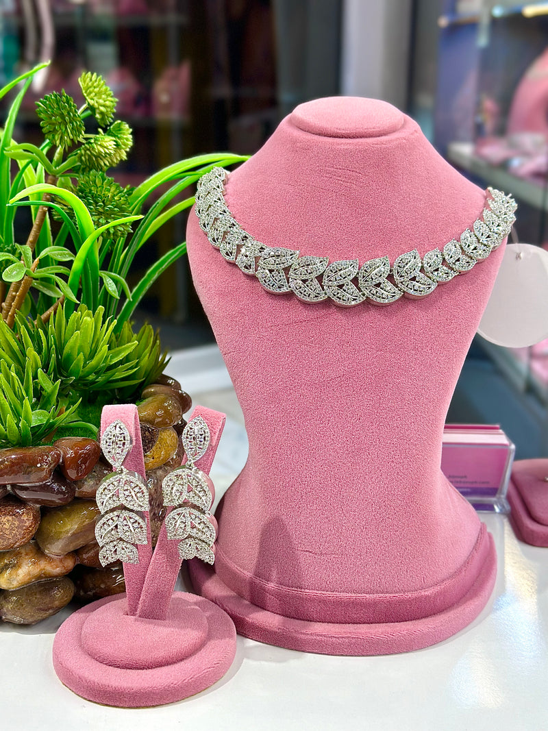 Kiara Designer Set
