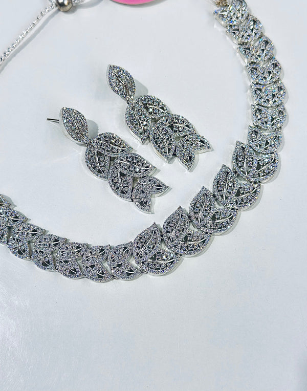 Kiara Designer Set