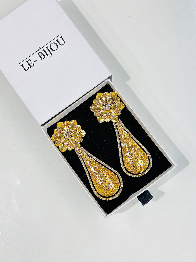 Saavni Earrings