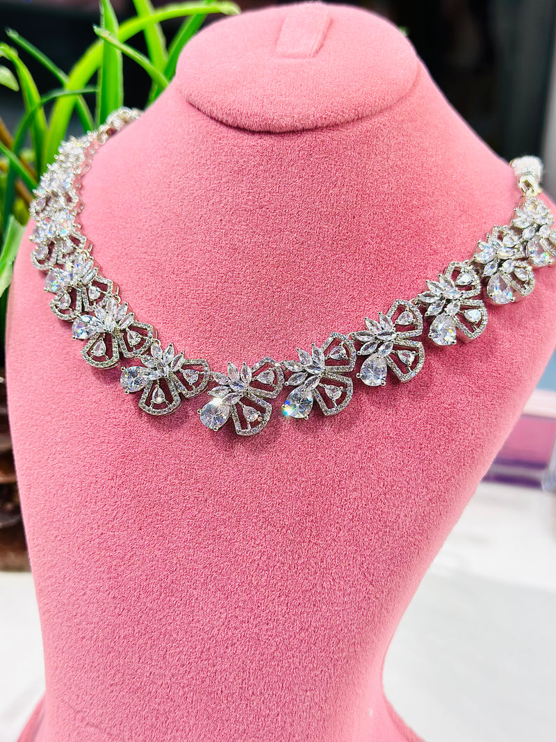 Navya Necklace Set