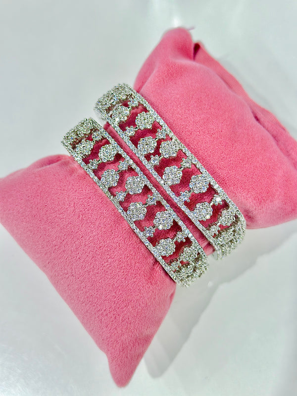 Margot Bangle's