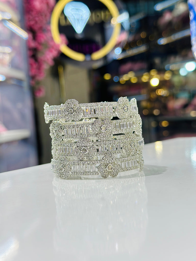 Elodie Bangle's