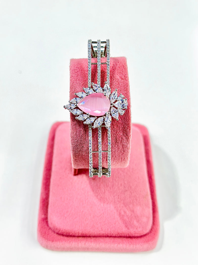 Quinn Designer Handcuff