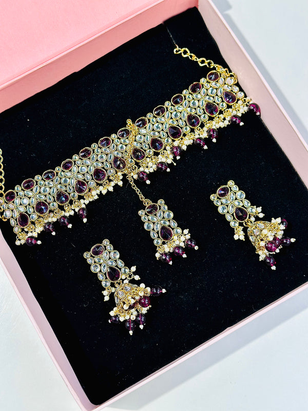 Devika  Set