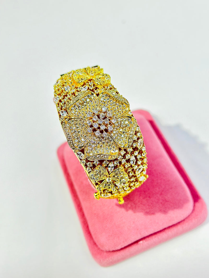 Sophia Designer Handcuff