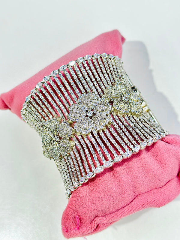 Kaylee Designer Handcuff