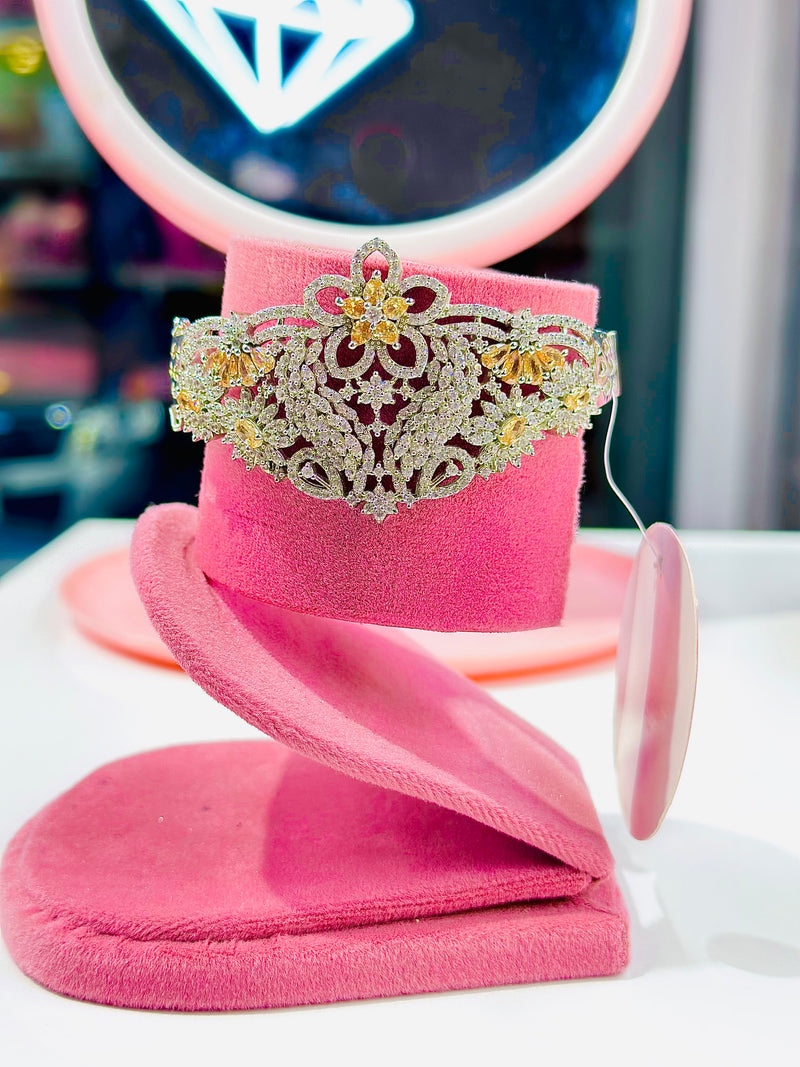 Amara Designer Handcuff