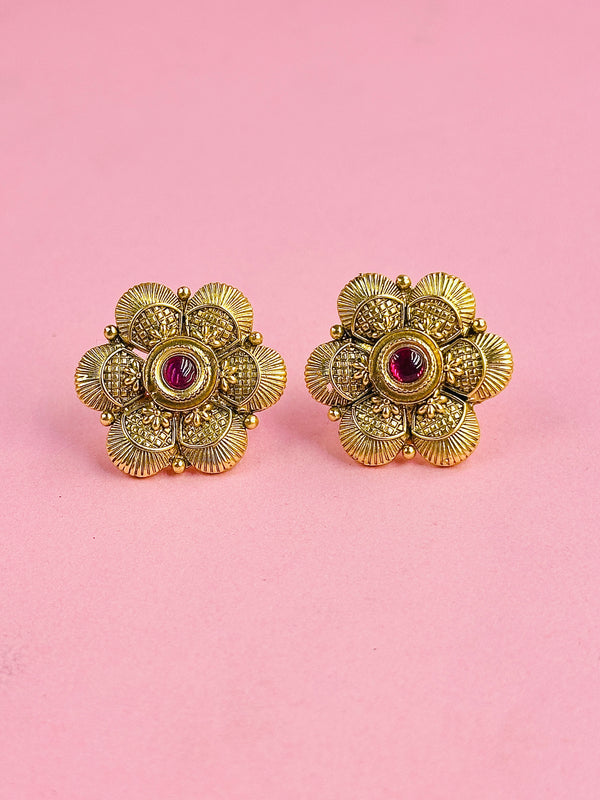 jiya  rajwari studs