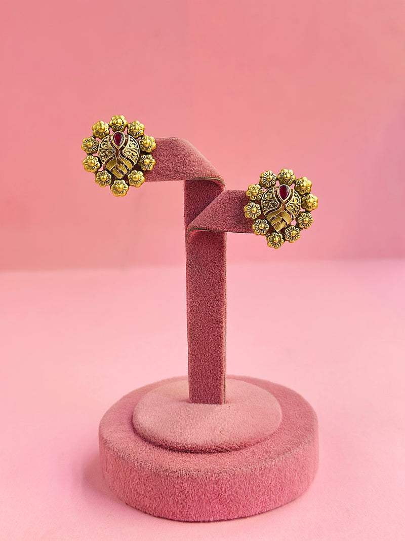 amelia rajwari studs