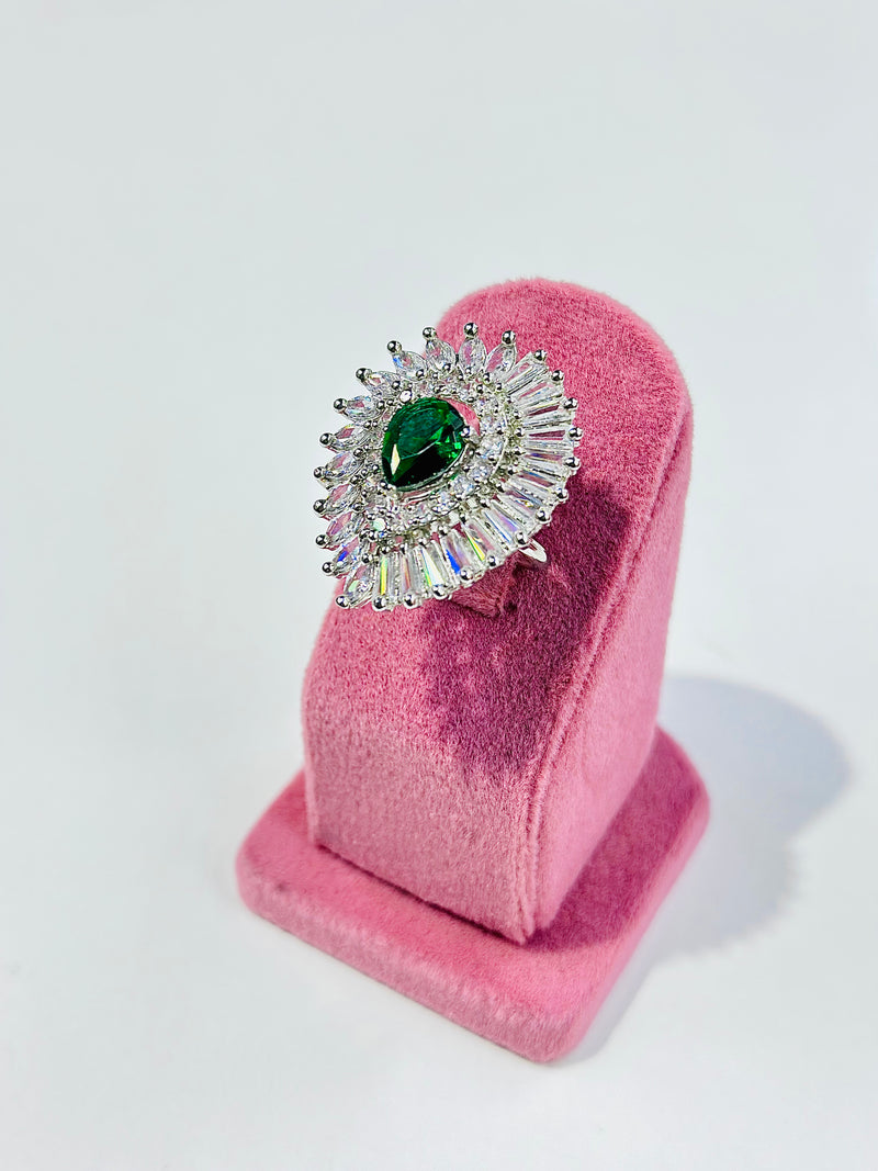 Lilly Ring