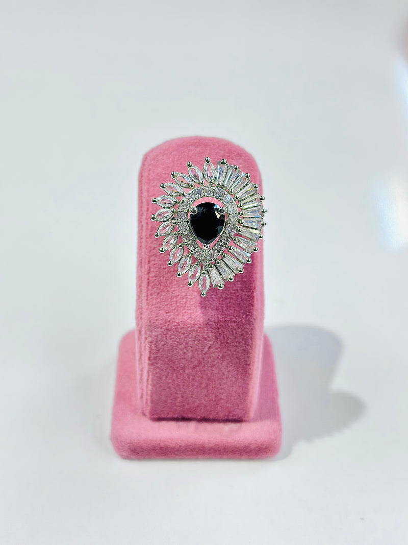 Lilly Ring