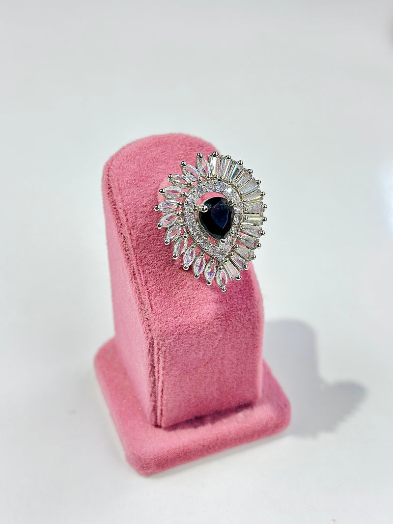 Lilly Ring