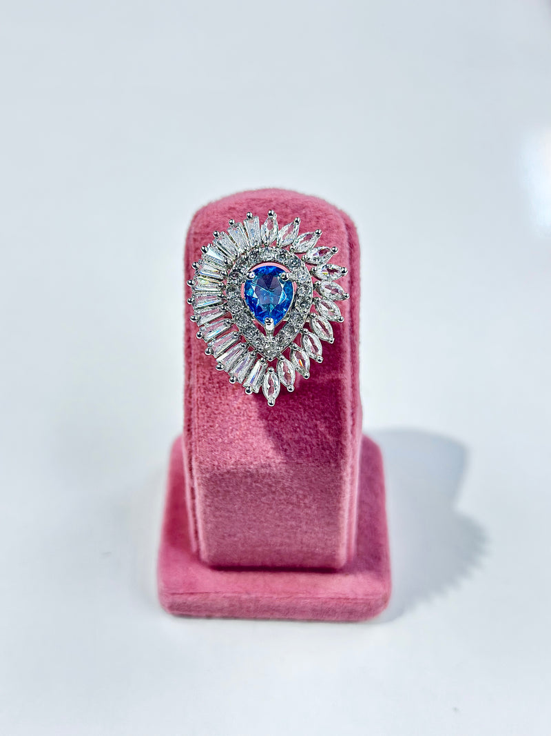 Lilly Ring